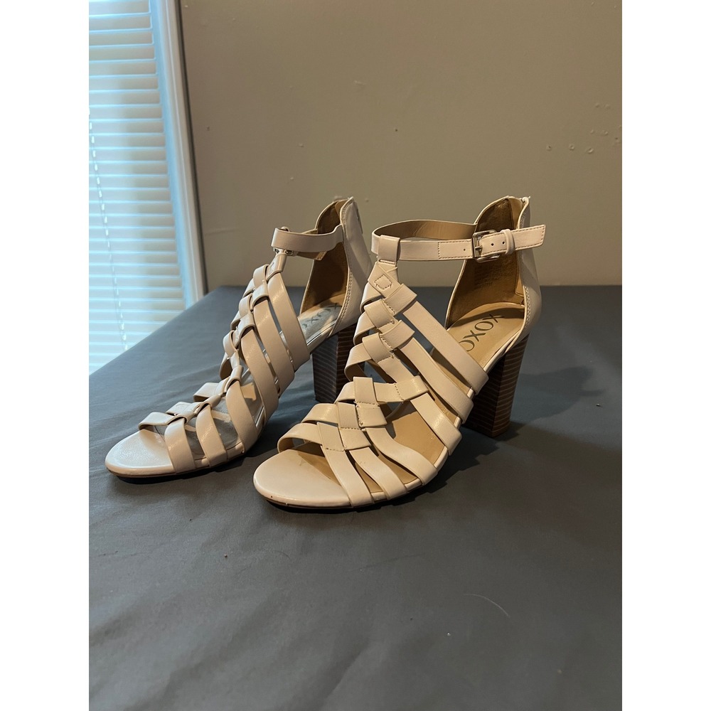 XOXO Womens Cream Strappy Gladiator Block Heel Sandals Size 9.5 Ankle Strap‎